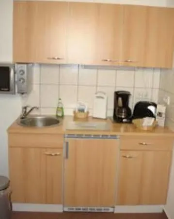 Alttolkewitzer Ferien- & Mrosk 3* דרזדן